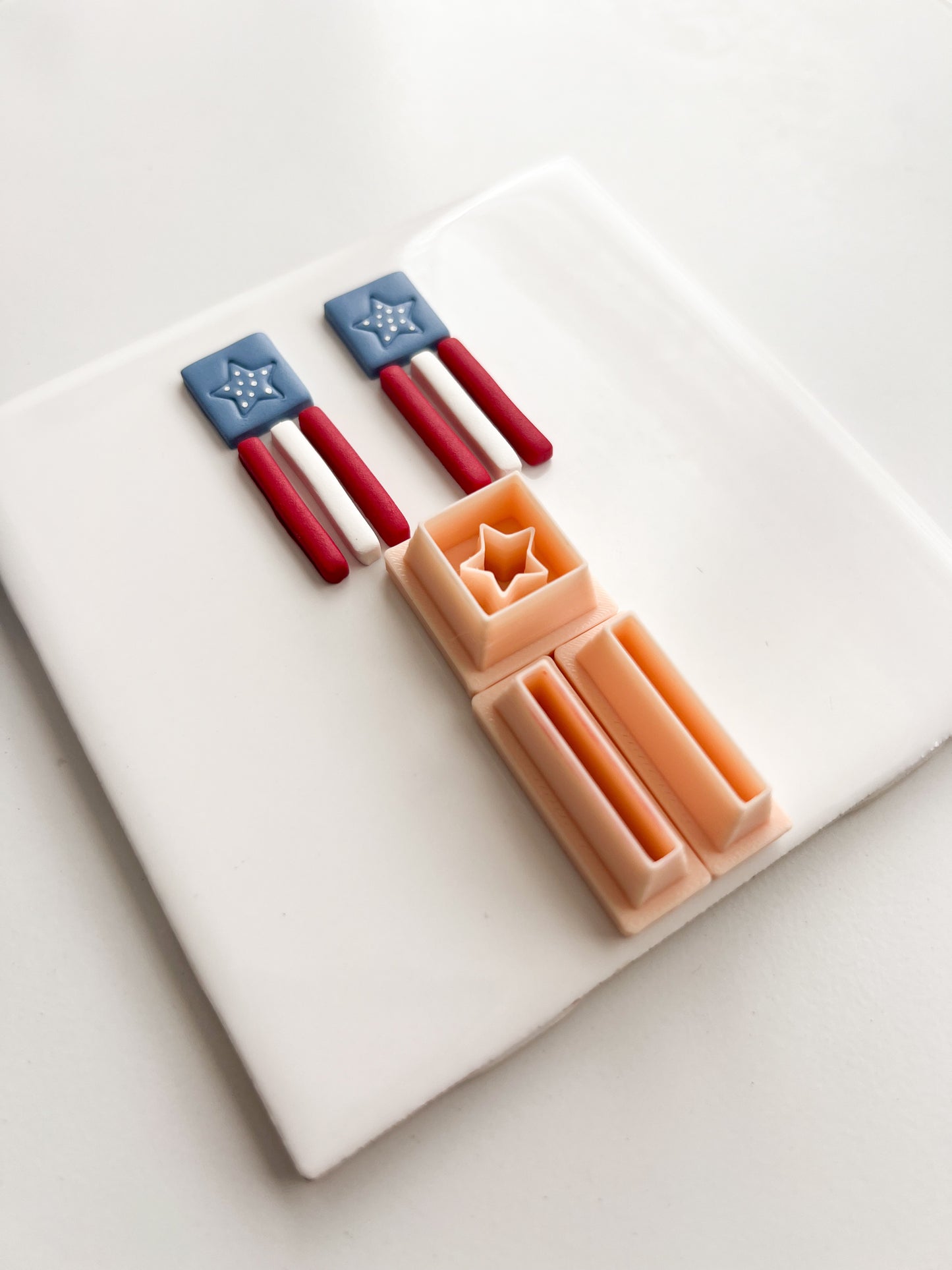 Flag Dangle Clay Cutter | Flag Dangle Polymer Clay Cutter for DIY Patriotic Earrings Fourth of July Jewelry and Handmade Celebration Accessories