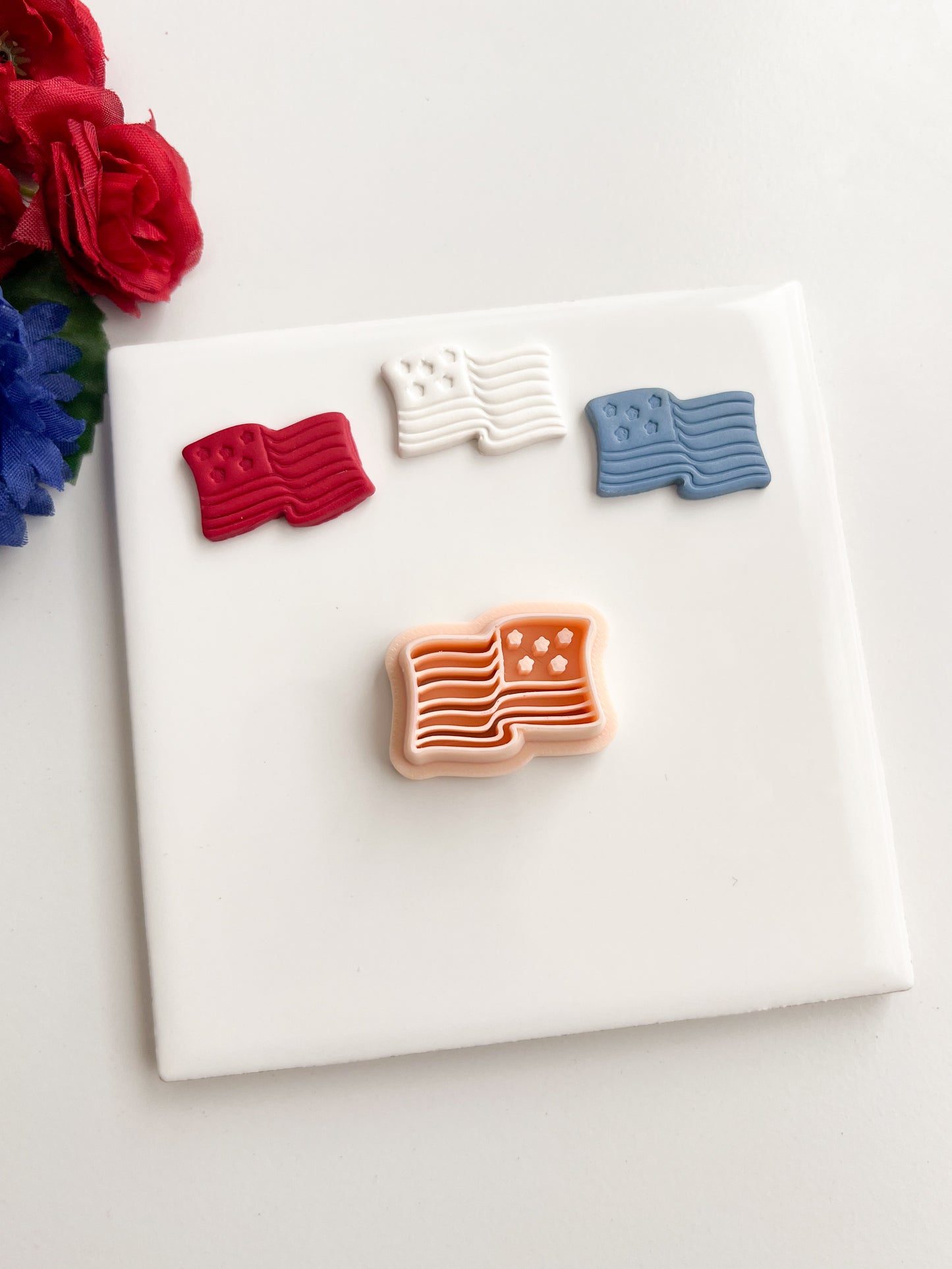 Wavy American Flag Clay Cutter | Wavy American Flag Polymer Clay Cutter for DIY Patriotic Earrings Fourth of July Jewelry and Handmade Celebration Accessories