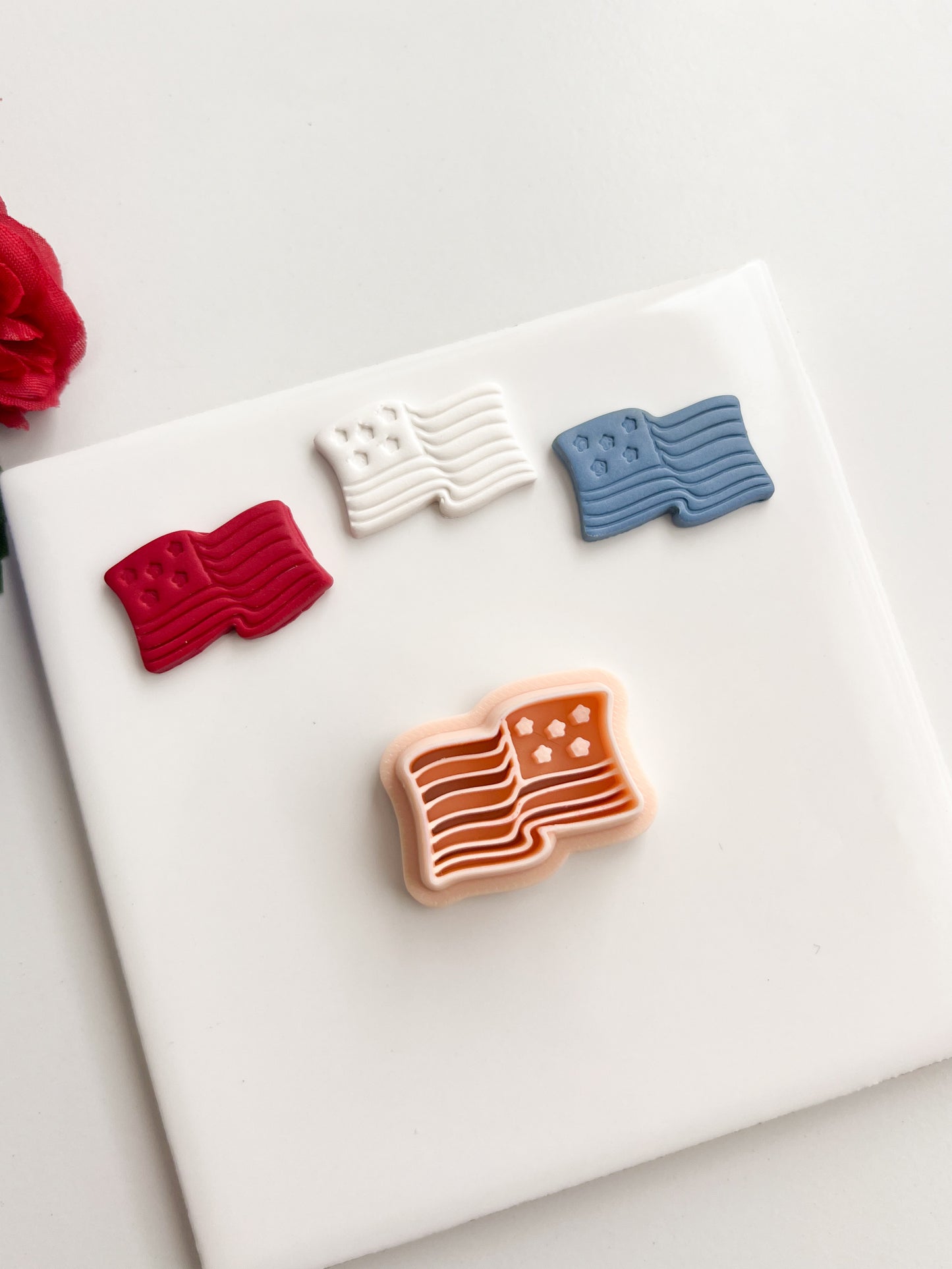 Wavy American Flag Clay Cutter | Wavy American Flag Polymer Clay Cutter for DIY Patriotic Earrings Fourth of July Jewelry and Handmade Celebration Accessories
