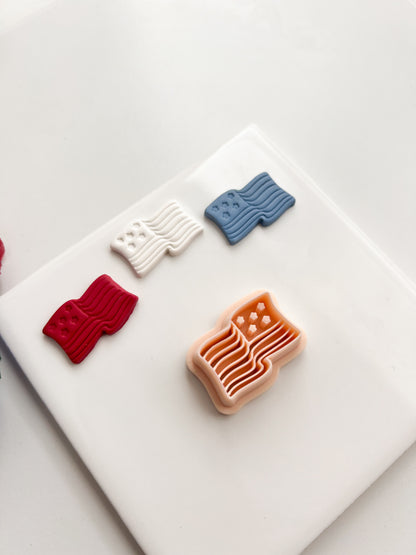 Wavy American Flag Clay Cutter | Wavy American Flag Polymer Clay Cutter for DIY Patriotic Earrings Fourth of July Jewelry and Handmade Celebration Accessories