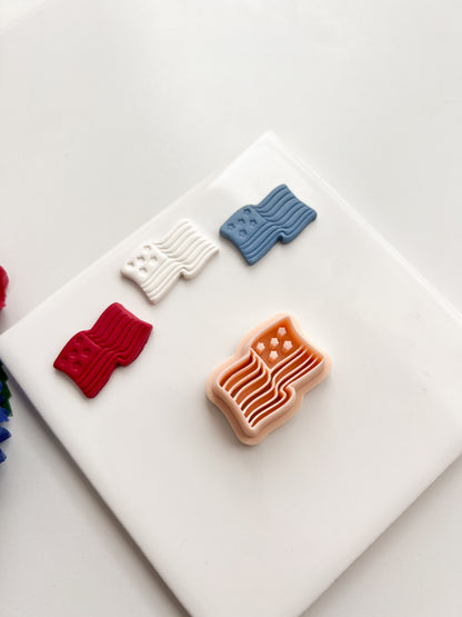 Wavy American Flag Clay Cutter | Wavy American Flag Polymer Clay Cutter for DIY Patriotic Earrings Fourth of July Jewelry and Handmade Celebration Accessories
