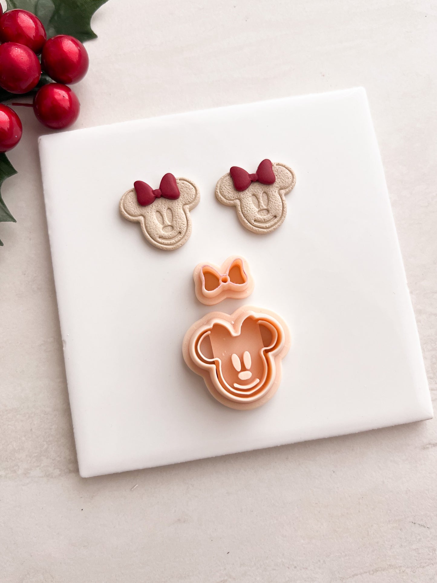 Gingerbread Minnie Mouse Head Clay Cutter | Gingerbread Minnie Mouse Head Polymer Clay Cutter for DIY Cute Earrings Holiday-Themed Jewelry and Handmade Christmas Accessories