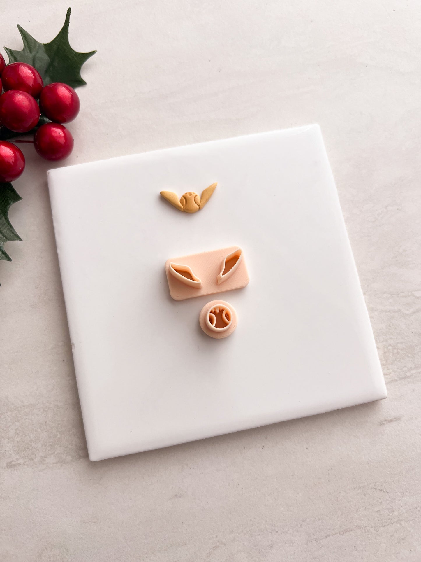 Golden Snitch Clay Cutter | Golden Snitch Polymer Clay Cutter for DIY Wizard Earrings Harry Potter-Themed Jewelry and Handmade Magical Accessories