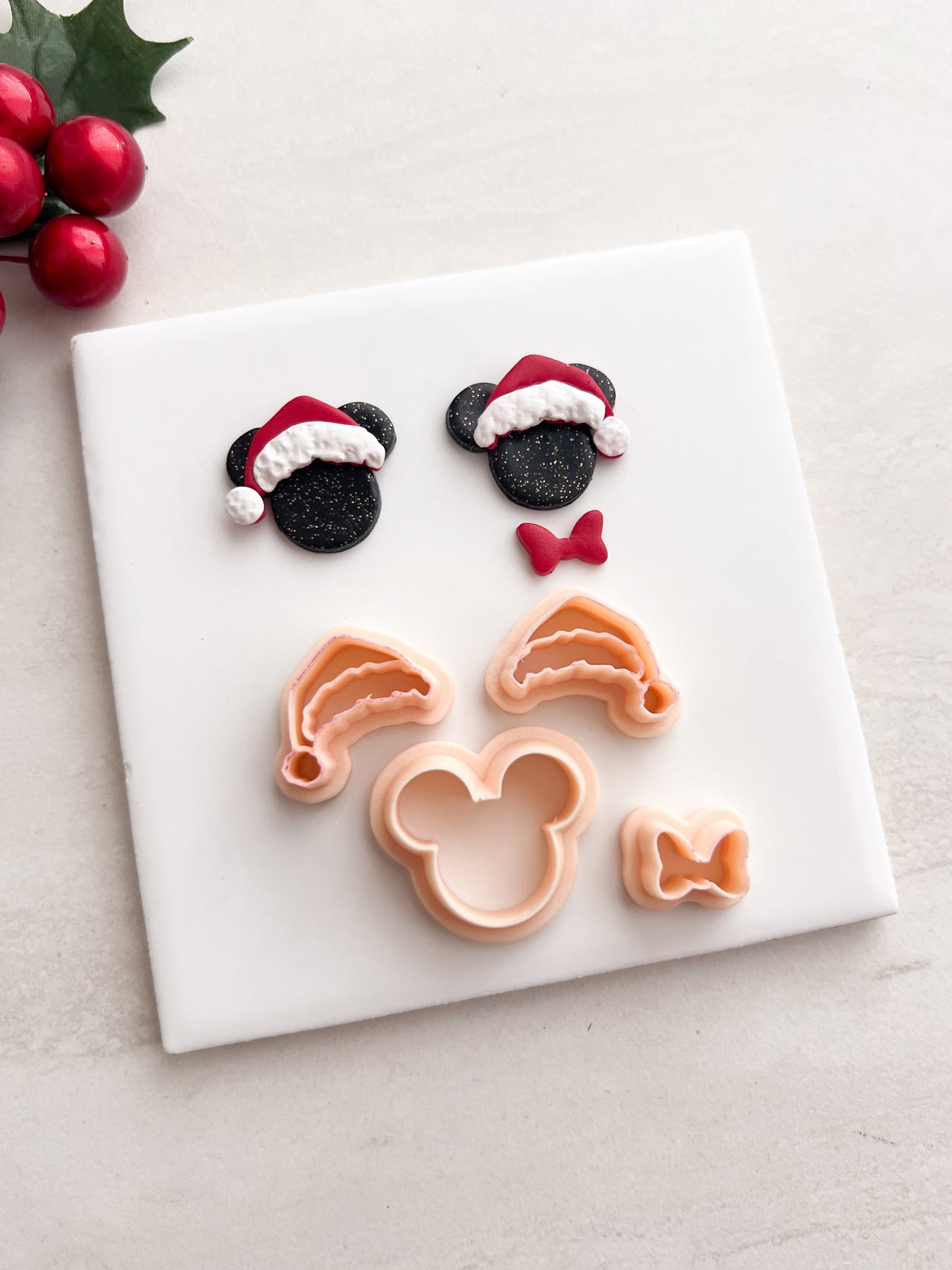 Santa Mickey Clay Cutter | Santa Mickey Polymer Clay Cutter for DIY Christmas Earrings Disney-Themed Jewelry and Handmade Holiday Accessories