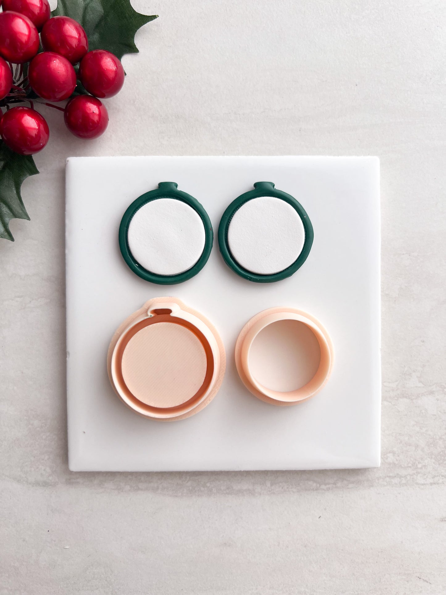Debossed Circle Pendant Clay Cutter | Debossed Circle Pendant Polymer Clay Cutter for DIY Minimalist Earrings Geometric-Themed Jewelry and Handmade Chic Accessories