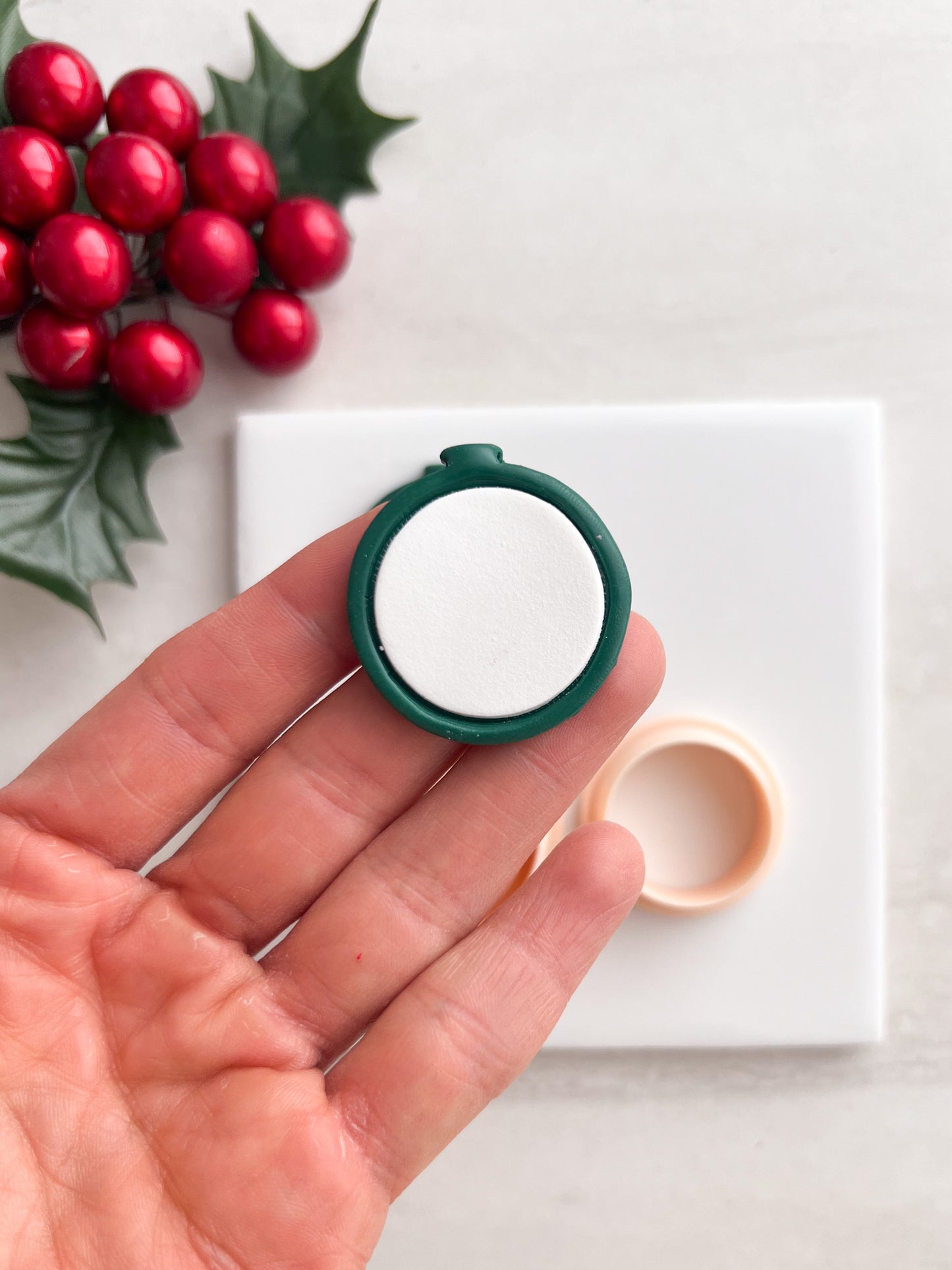 Debossed Circle Pendant Clay Cutter | Debossed Circle Pendant Polymer Clay Cutter for DIY Minimalist Earrings Geometric-Themed Jewelry and Handmade Chic Accessories