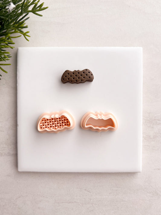 Bat Ice Cream Sandwich Clay Cutter | Bat Ice Cream Sandwich Polymer Clay Cutter for DIY Halloween Earrings Sweet-Themed Jewelry and Handmade Spooky Accessories