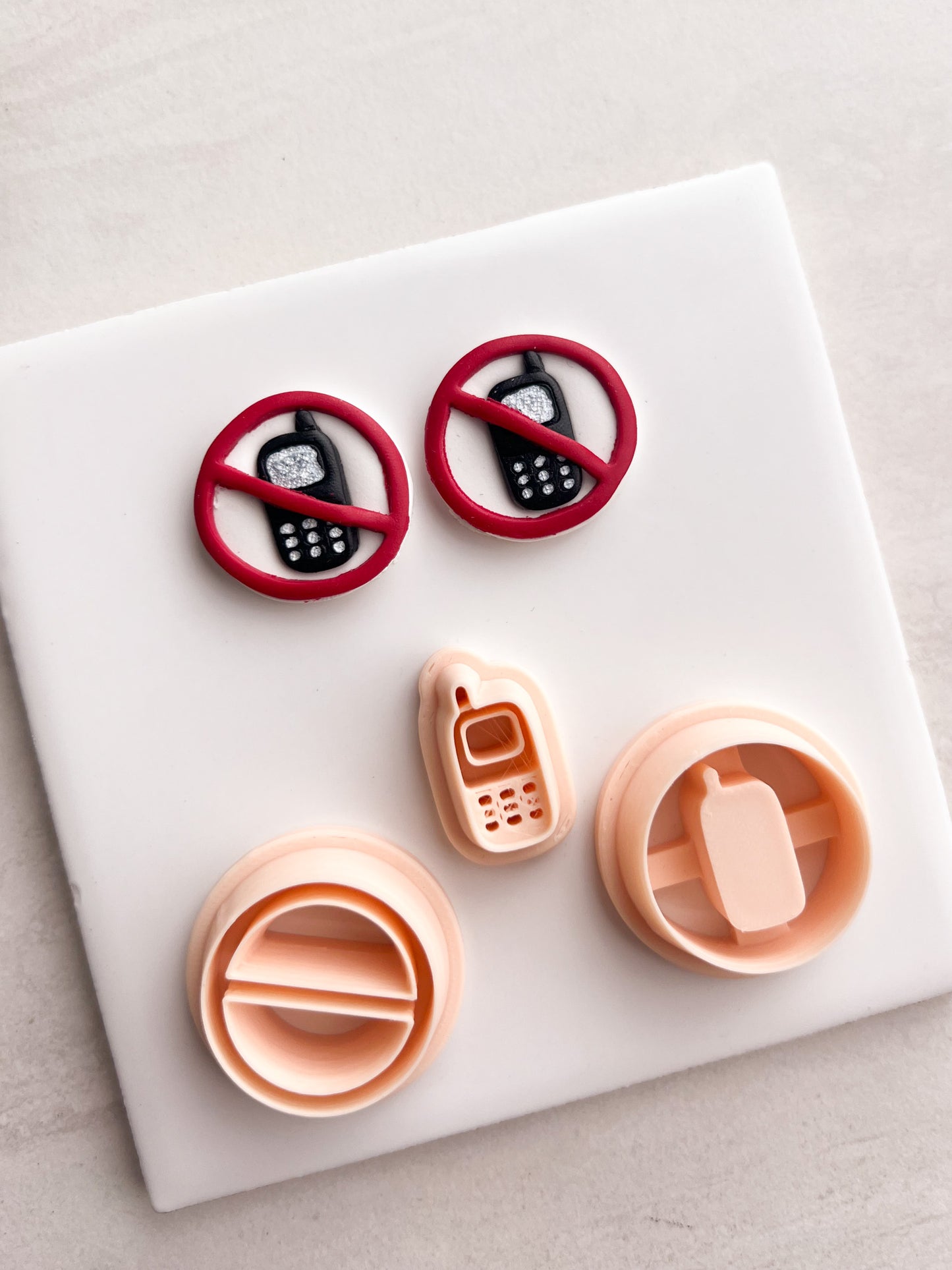 No Cell Phones Clay Cutters | No Cell Phones Polymer Clay Cutter for DIY Retro Earrings Funny Jewelry and Handmade Statement Accessories