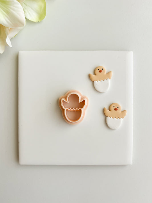 Chick Emerging from Egg Clay Cutter | Chick Emerging from Egg Polymer Clay Cutter for DIY Easter Earrings Spring-Themed Jewelry and Handmade Cute Accessories