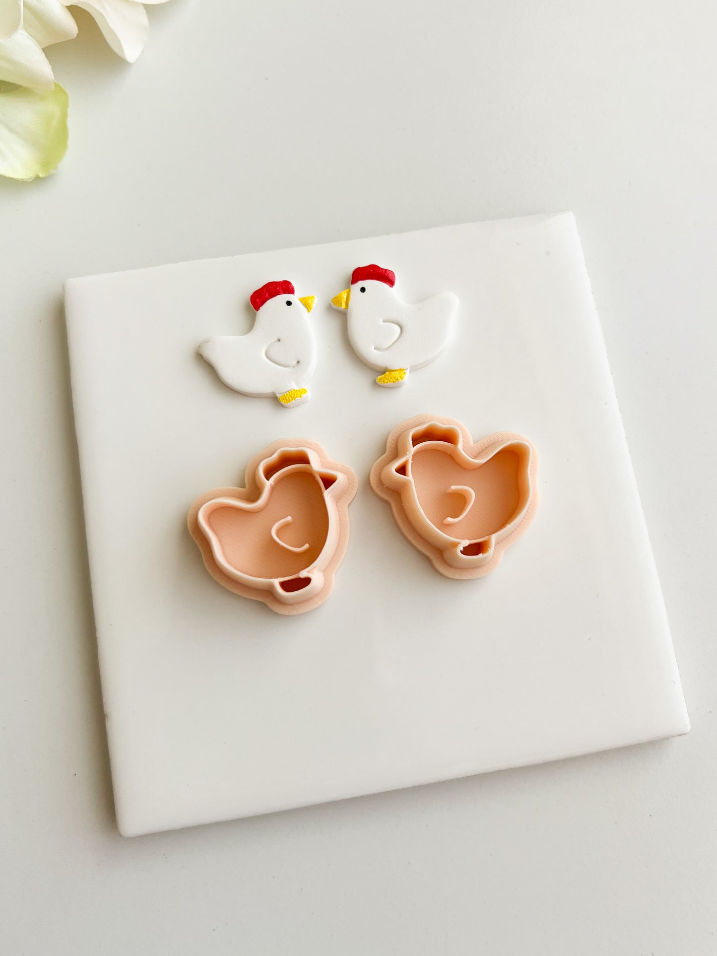 Hen Farmhouse Animal Clay Cutter | Hen Farmhouse Animal Polymer Clay Cutter for DIY Rustic Earrings Country-Themed Jewelry and Handmade Farm Accessories