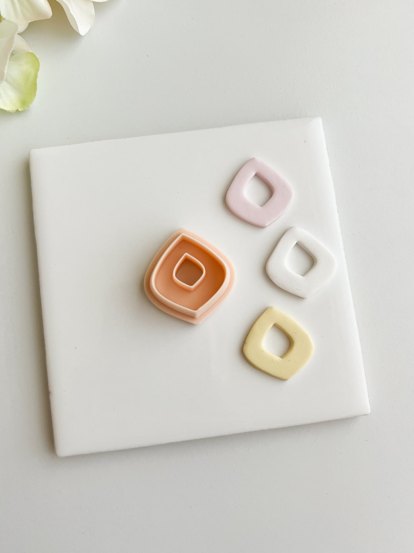 Donut Diamond Cutout Clay Cutter | Donut Diamond Cutout Polymer Clay Cutter for DIY Geometric Earrings Modern-Themed Jewelry and Handmade Unique Accessories
