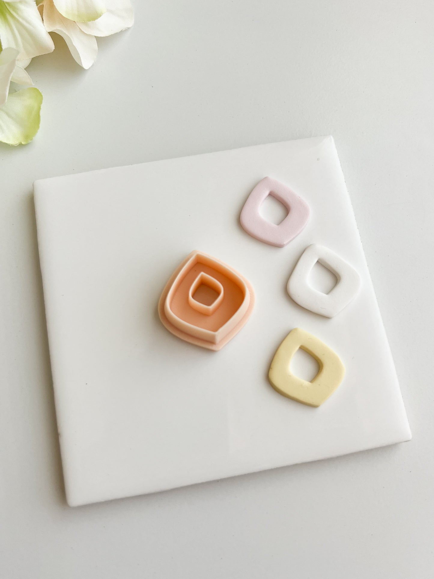 Donut Diamond Cutout Clay Cutter | Donut Diamond Cutout Polymer Clay Cutter for DIY Geometric Earrings Modern-Themed Jewelry and Handmade Unique Accessories