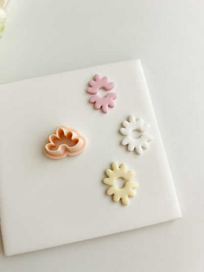 Abstract Floral Shape Clay Cutter | Abstract Floral Shape Polymer Clay Cutter for DIY Nature Earrings Artistic-Themed Jewelry and Handmade Elegant Accessories