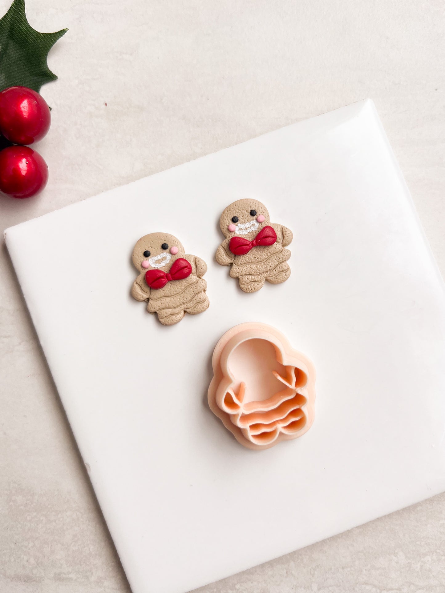 Gingerbread Woman No. 4 Clay Cutter | Gingerbread Woman No. 4 Polymer Clay Cutter for DIY Christmas Earrings Cute Cookie-Themed Jewelry and Handmade Holiday Accessories