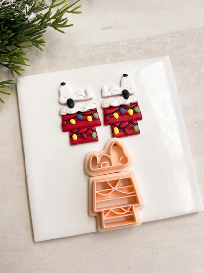 Snoopy Christmas Doghouse No. 2 Clay Cutter | Snoopy Christmas Doghouse No. 2 Polymer Clay Cutter for DIY Holiday Earrings Cartoon-Themed Jewelry and Handmade Festive Accessories