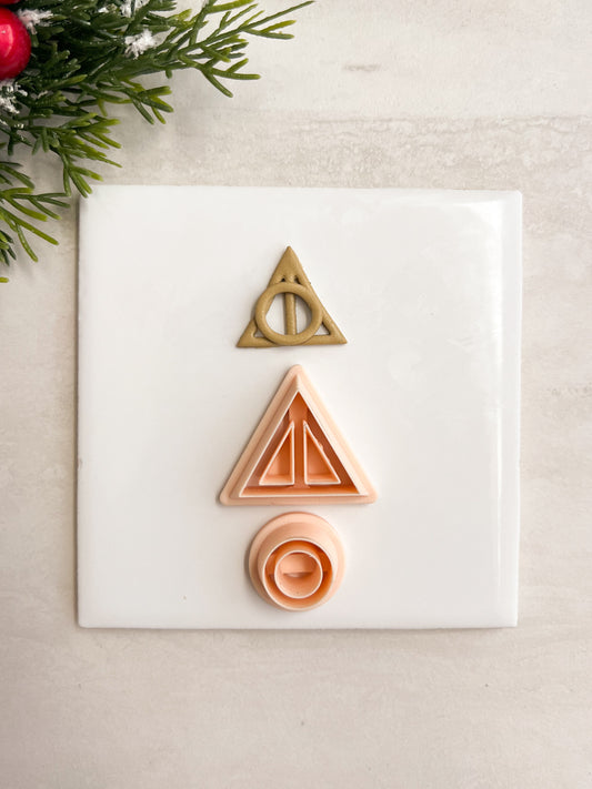 Deathly Hallows Symbol Clay Cutter | Deathly Hallows Symbol Polymer Clay Cutter for DIY Wizard Earrings Magic-Themed Jewelry and Handmade Fantasy Accessories