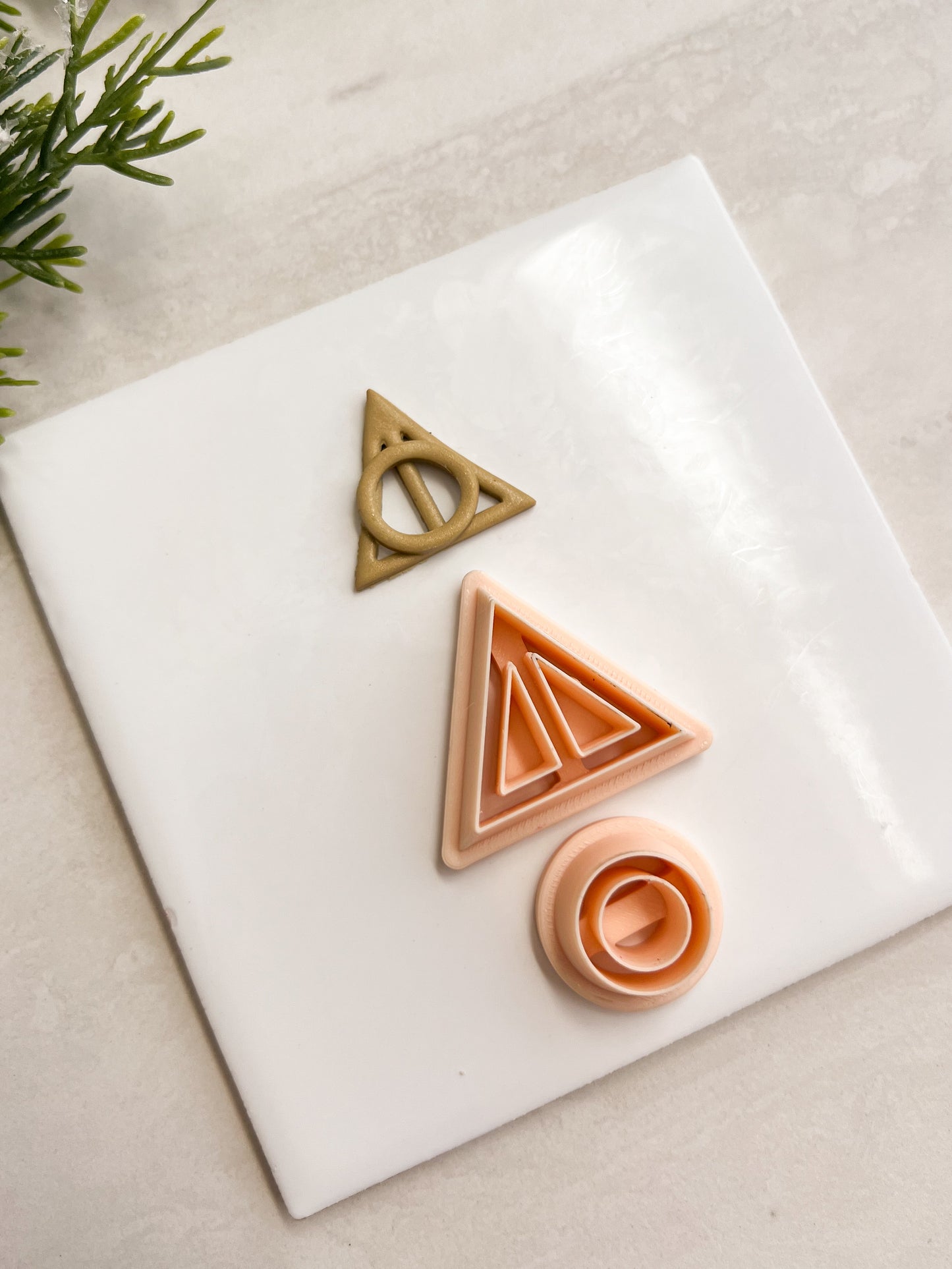 Deathly Hallows Symbol Clay Cutter | Deathly Hallows Symbol Polymer Clay Cutter for DIY Wizard Earrings Magic-Themed Jewelry and Handmade Fantasy Accessories