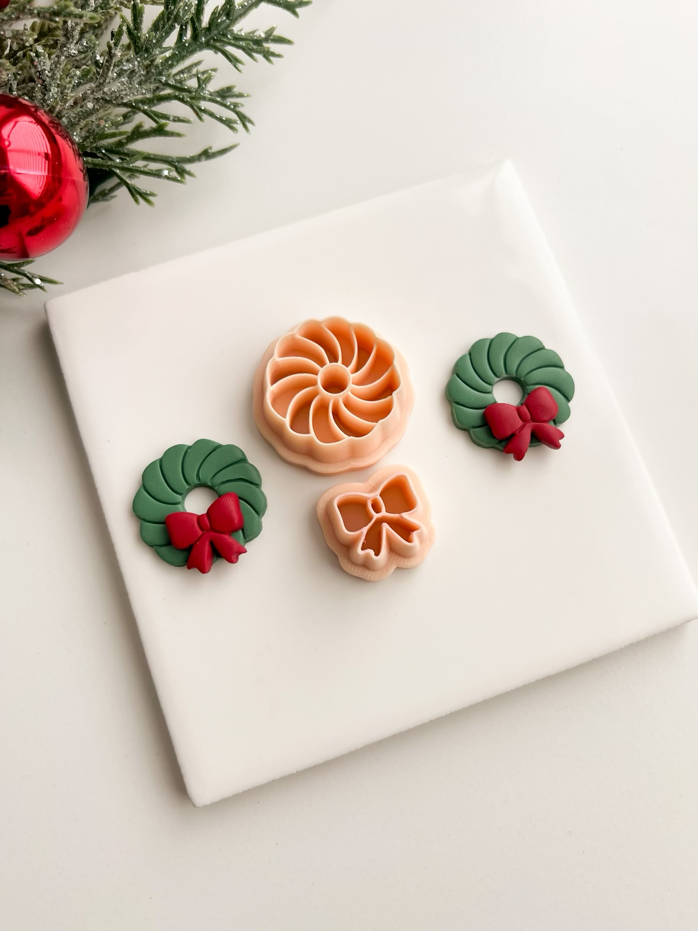 Christmas Wreath No. 2 Clay Cutter | Christmas Wreath No. 2 Polymer Clay Cutter for DIY Holiday Earrings Winter Jewelry and Handmade Festive Accessories