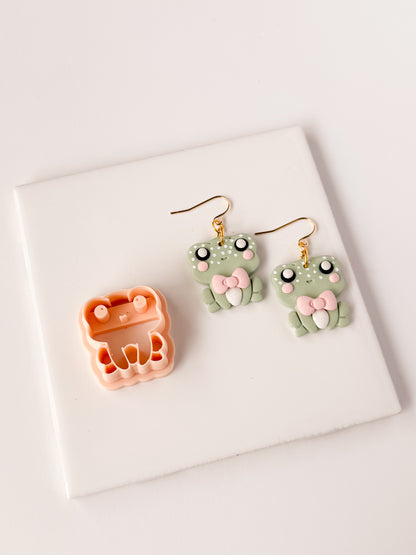 Spring Cute Embossed Frog Clay Cutter | Spring Frog Polymer Clay Cutter for DIY Nature Earrings Animal Jewelry and Handmade Amphibian-Themed Accessories