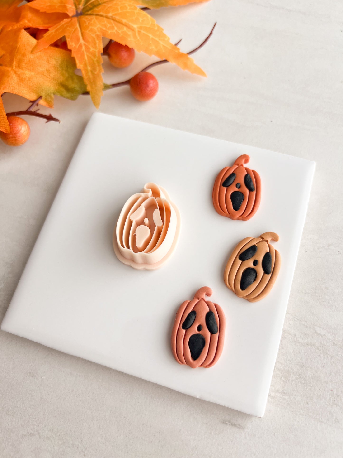 Scream Mask Pumpkin Clay Cutter | Halloween Horror Polymer Clay Cutter for Spooky Earrings and Crafts