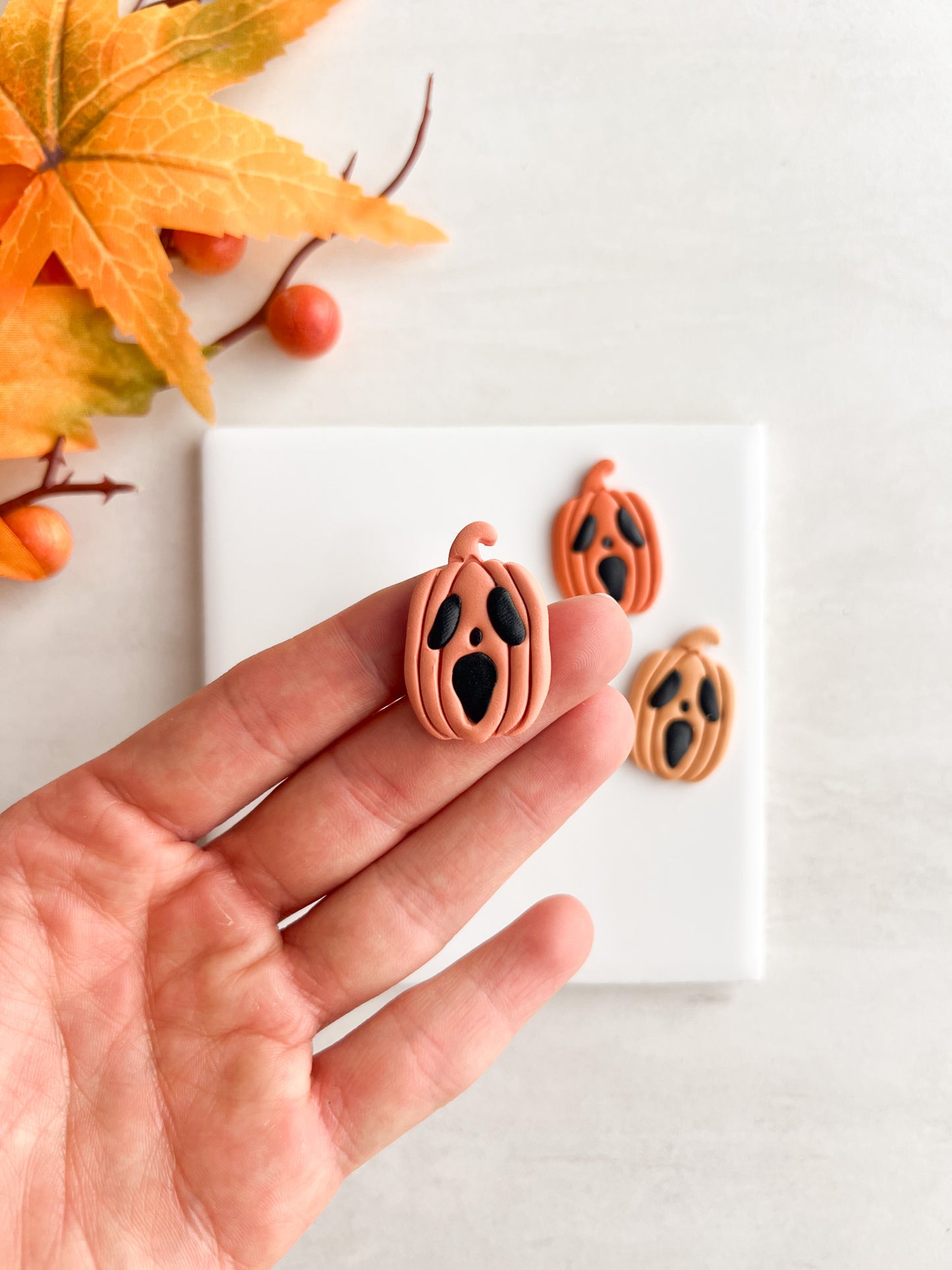 Scream Mask Pumpkin Clay Cutter | Halloween Horror Polymer Clay Cutter for Spooky Earrings and Crafts