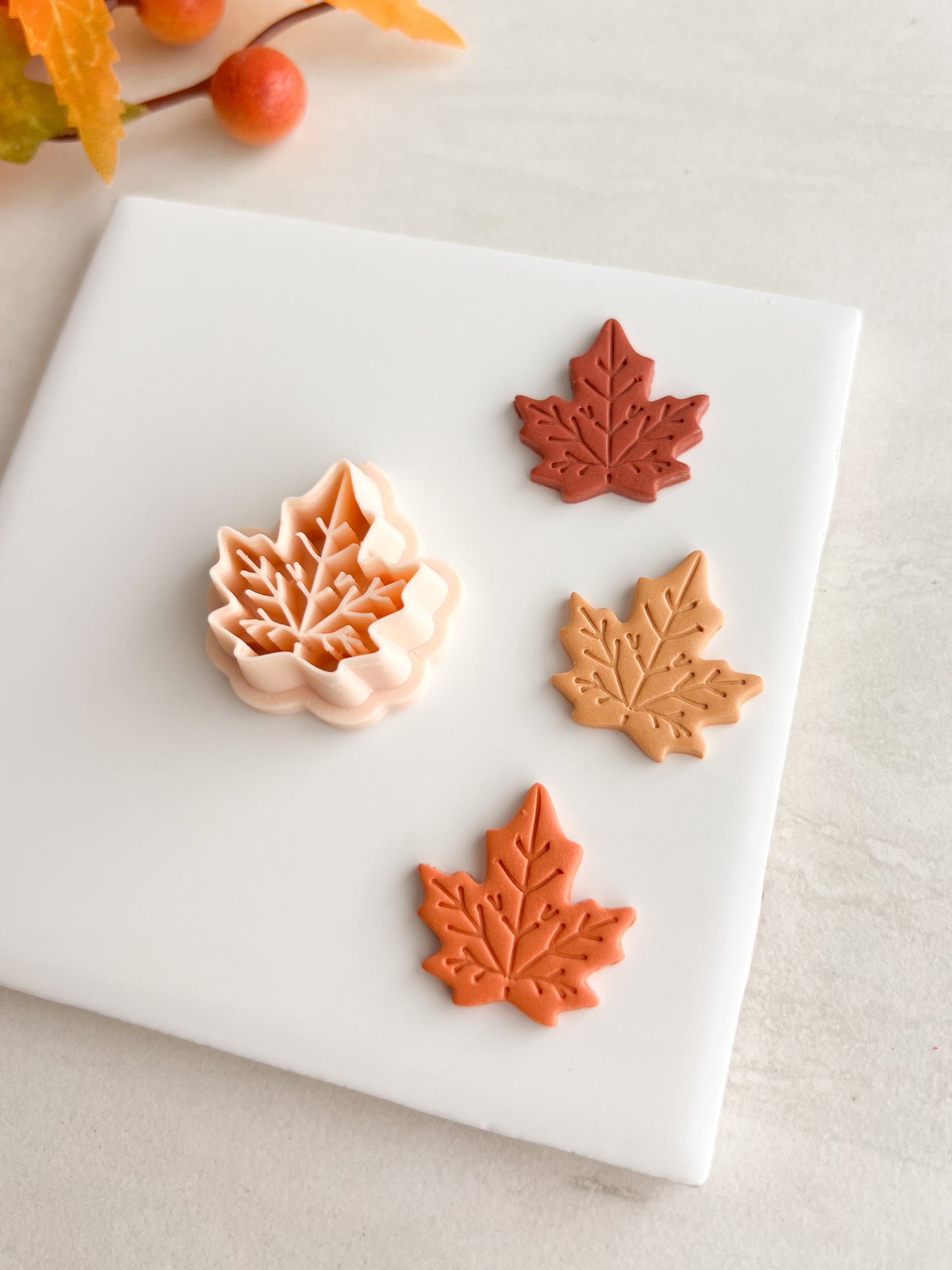 Maple Leaf No. 5 Clay Cutter | Maple Leaf No. 5 Polymer Clay Cutter for DIY Fall Earrings Harvest Jewelry and Handmade Nature Accessories