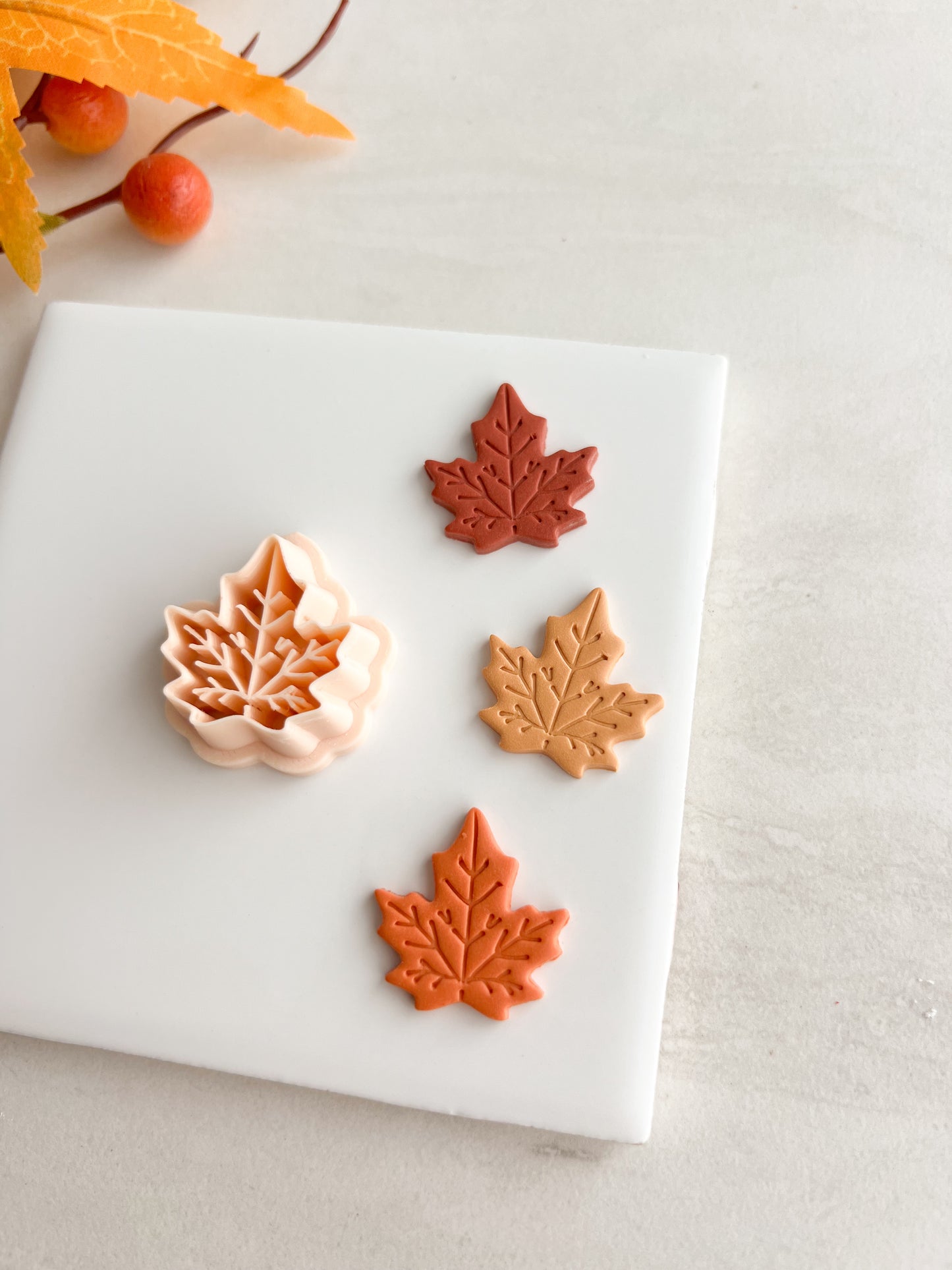 Maple Leaf No. 5 Clay Cutter | Maple Leaf No. 5 Polymer Clay Cutter for DIY Fall Earrings Harvest Jewelry and Handmade Nature Accessories