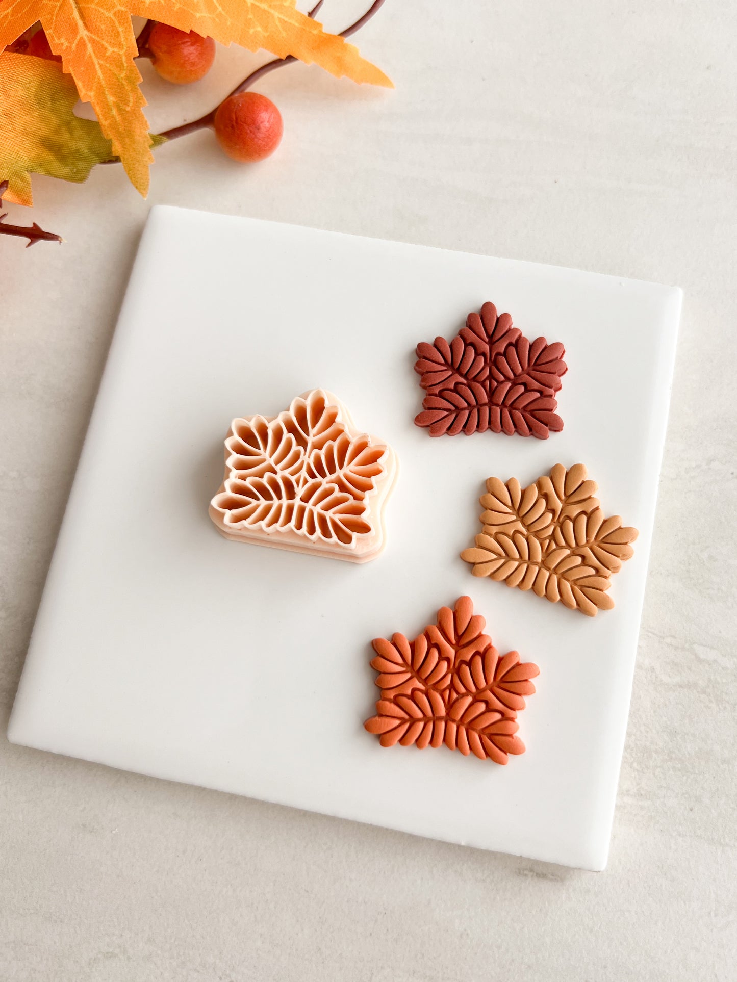 Intricate Maple Leaf Clay Cutter | Intricate Maple Leaf Polymer Clay Cutter for DIY Elegant Fall Earrings Nature Jewelry and Handmade Autumn Accessories