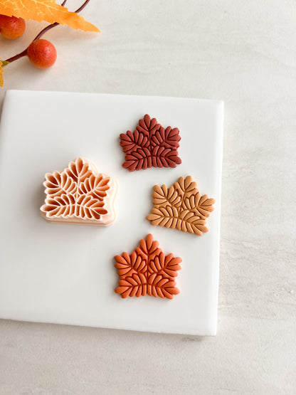 Intricate Maple Leaf Clay Cutter | Intricate Maple Leaf Polymer Clay Cutter for DIY Elegant Fall Earrings Nature Jewelry and Handmade Autumn Accessories