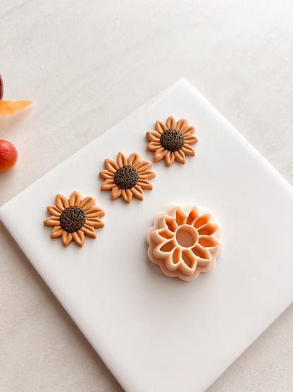 Sunflower No. 1 Clay Cutter | Floral Polymer Clay Cutter for DIY Earrings, Jewelry, and Summer Crafts