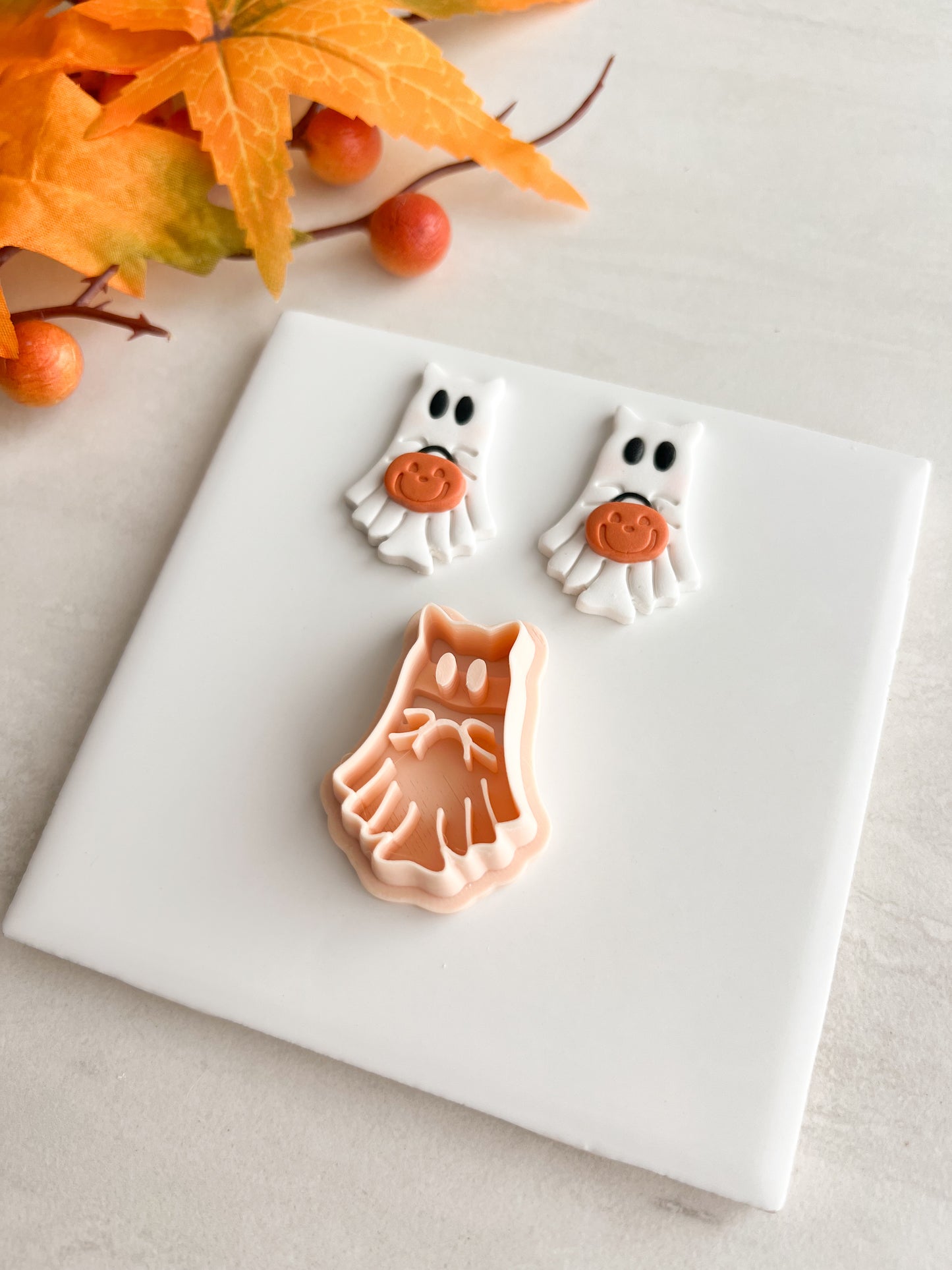 Ghost Cat Clay Cutter | Ghost Cat Polymer Clay Cutter for DIY Halloween Earrings Cat-Themed Jewelry and Handmade Spooky Accessories