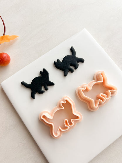 Cat Mirror No. 2 Clay Cutter | Cat Mirror No. 2 Polymer Clay Cutter for DIY Reflective Earrings Cat-Themed Jewelry and Handmade Elegant Accessories