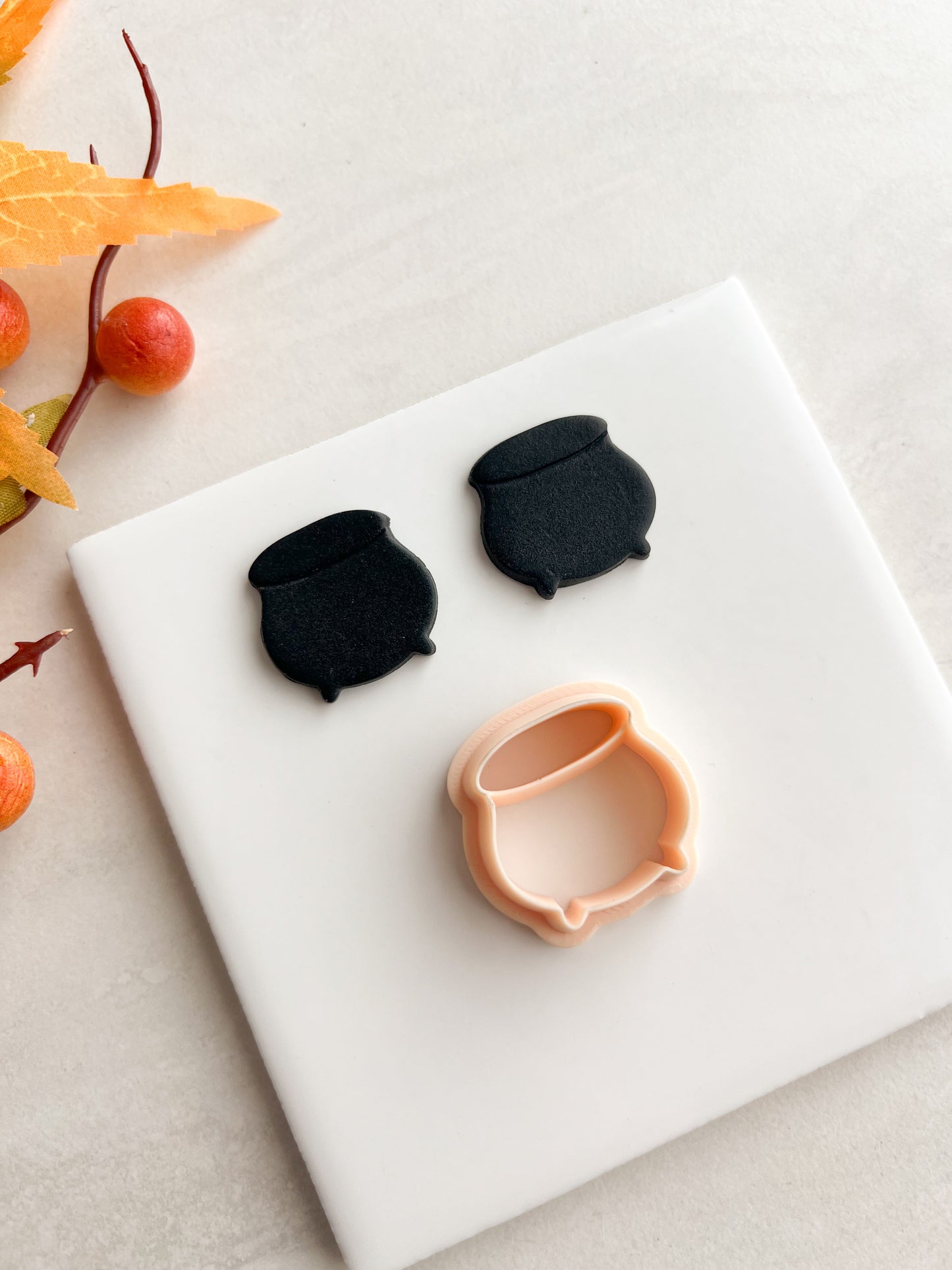 Cauldron No. 2 Clay Cutter | Cauldron No. 2 Polymer Clay Cutter for DIY Halloween Earrings Witch-Themed Jewelry and Handmade Spooky Accessories