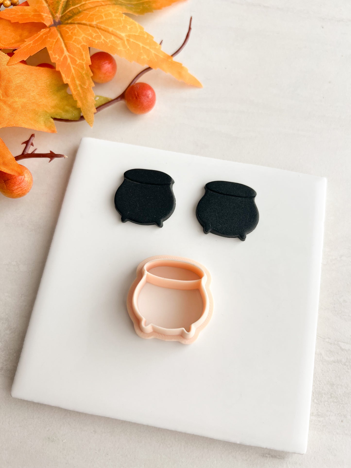 Cauldron No. 2 Clay Cutter | Cauldron No. 2 Polymer Clay Cutter for DIY Halloween Earrings Witch-Themed Jewelry and Handmade Spooky Accessories