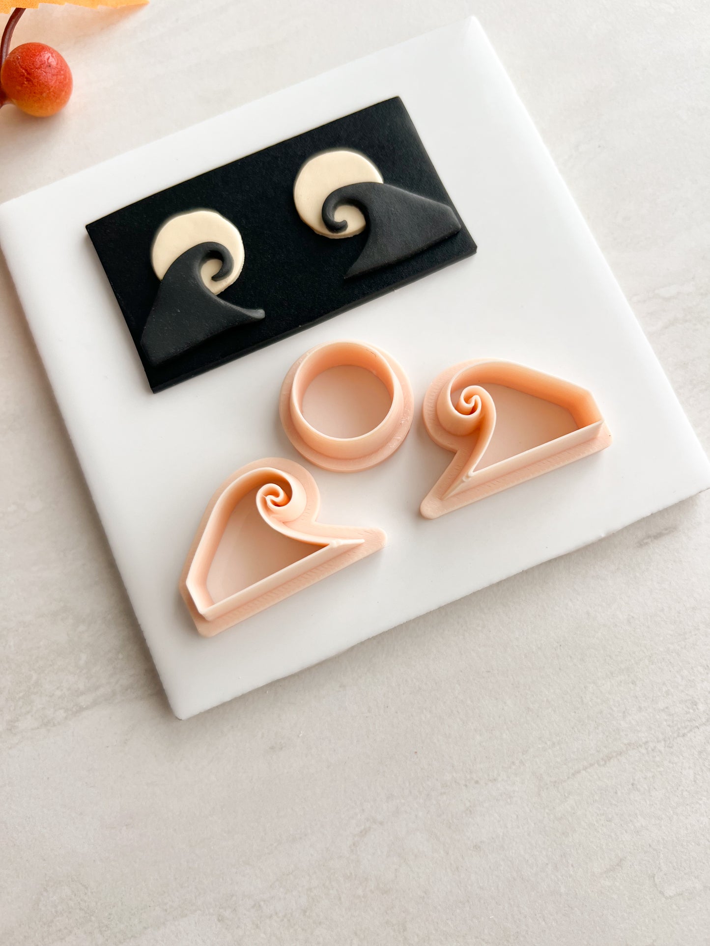 Nightmare Before Christmas Hill Clay Cutter | Nightmare Before Christmas Hill Polymer Clay Cutter for DIY Spooky Earrings Gothic Jewelry and Handmade Accessories