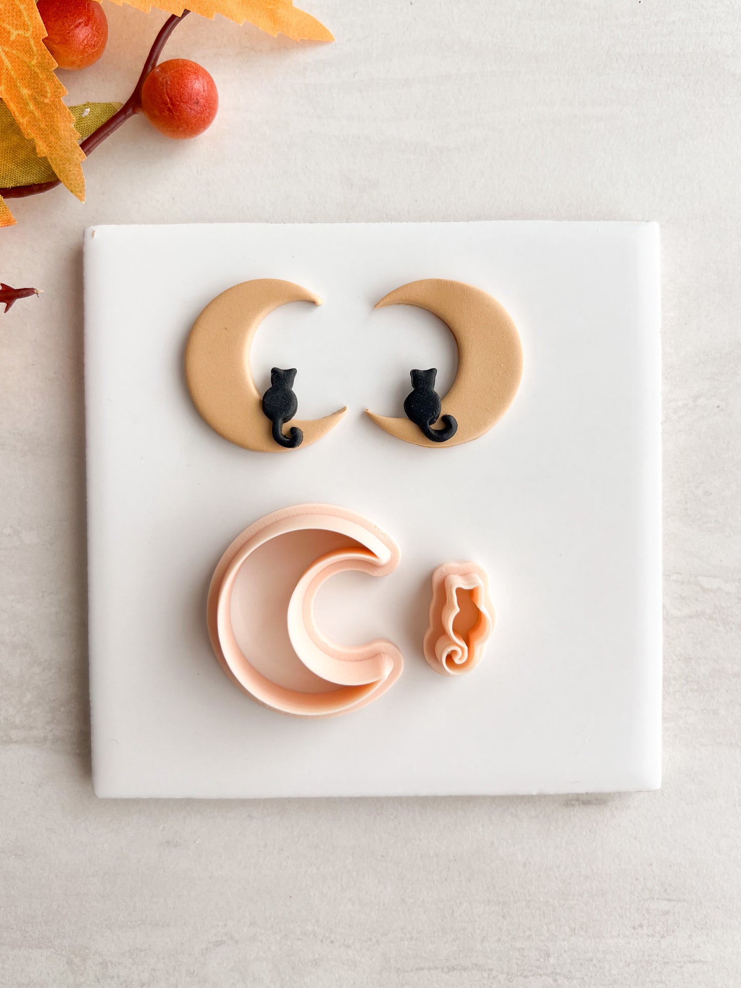 Cat and Moon Clay Cutter | Cat and Moon Polymer Clay Cutter for DIY Celestial Earrings Moon-Themed Jewelry and Handmade Cat Accessories