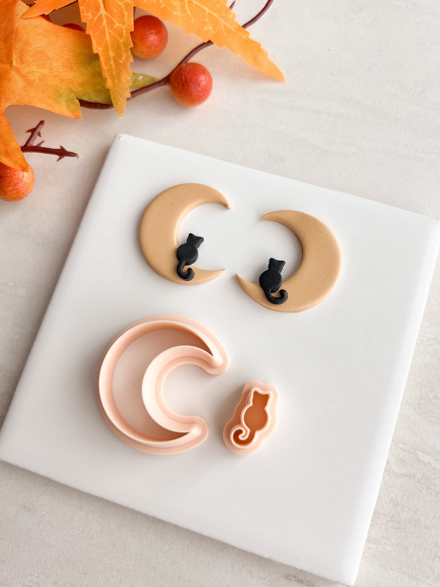 Cat and Moon Clay Cutter | Cat and Moon Polymer Clay Cutter for DIY Celestial Earrings Moon-Themed Jewelry and Handmade Cat Accessories
