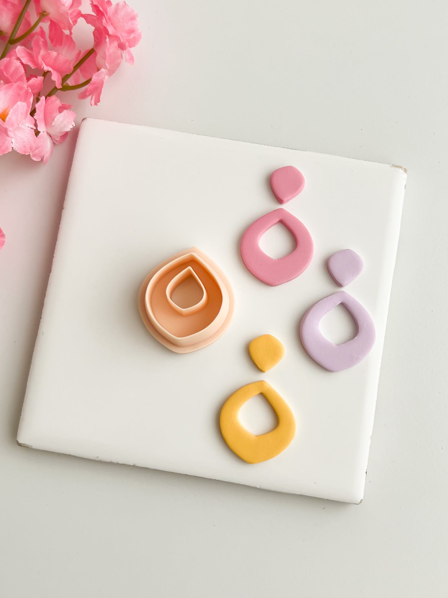 No. 2 Donut Diamond Cutout Clay Cutter | No. 2 Donut Diamond Cutout Polymer Clay Cutter for DIY Geometric Earrings Modern-Themed Jewelry and Handmade Elegant Accessories