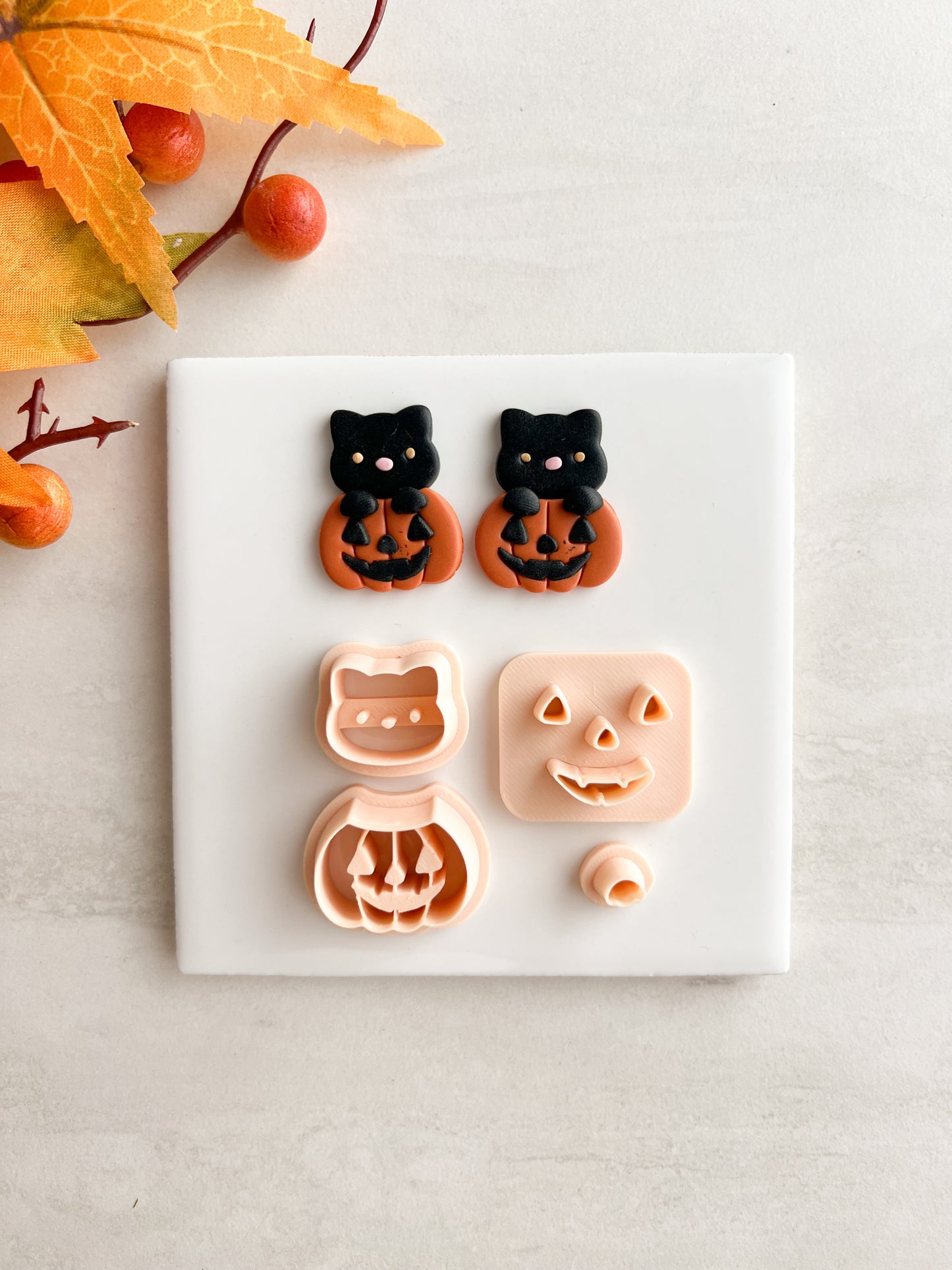 Cat Jack O'Lantern Clay Cutter | Cat Jack O'Lantern Polymer Clay Cutter for DIY Halloween Earrings Spooky-Themed Jewelry and Handmade Cute Accessories
