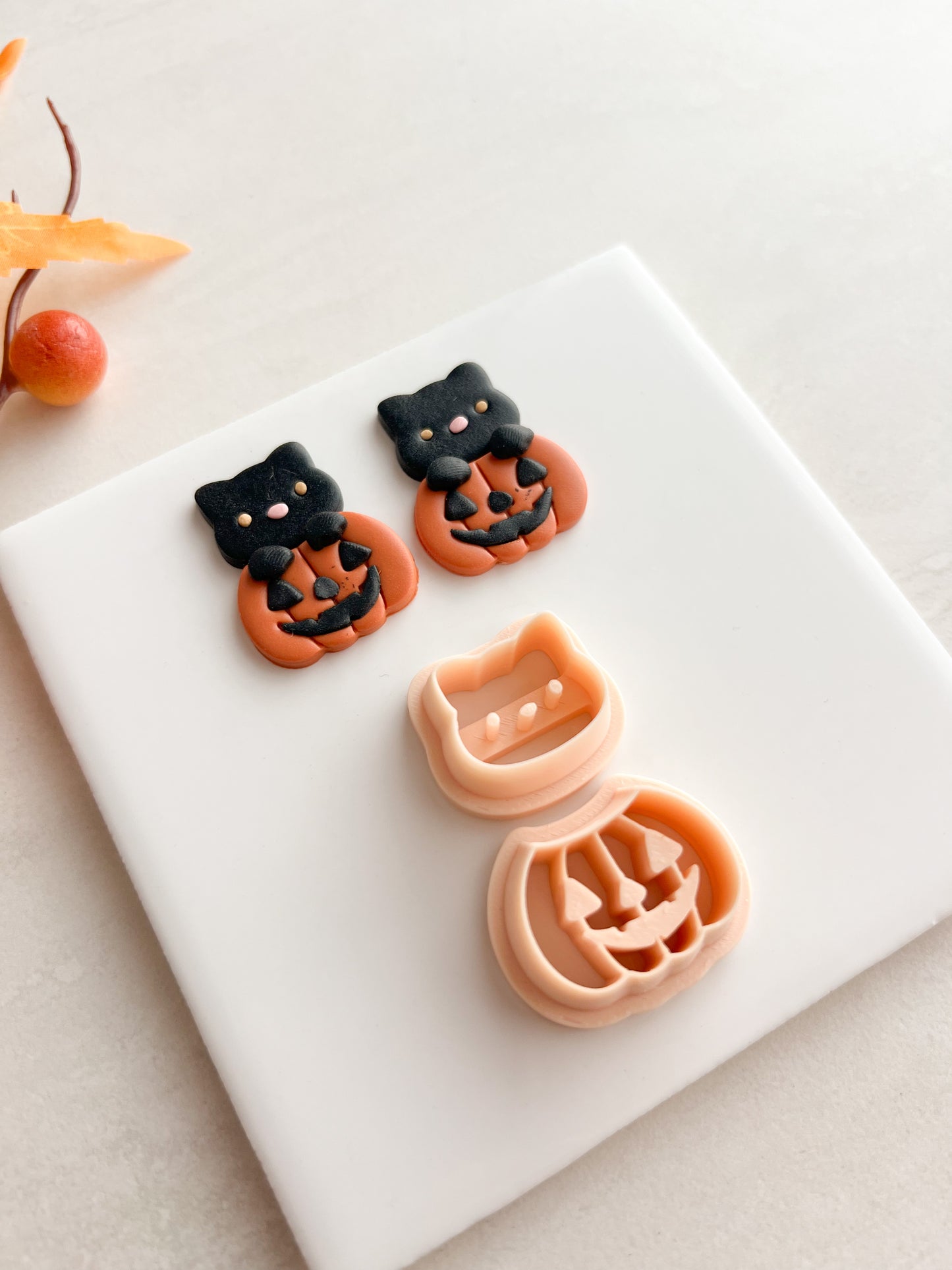 Cat Jack O'Lantern Clay Cutter | Cat Jack O'Lantern Polymer Clay Cutter for DIY Halloween Earrings Spooky-Themed Jewelry and Handmade Cute Accessories