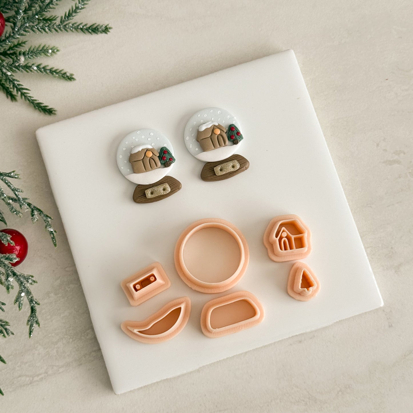 2025 Snowglobe No. 1 Builder | Festive Polymer Clay Cutter