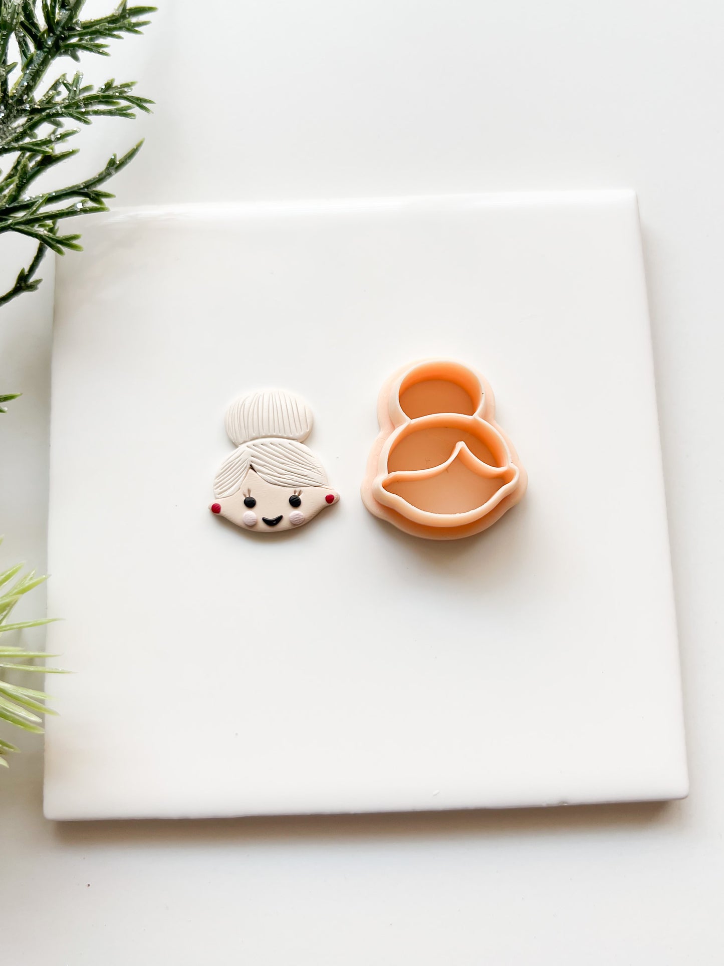 Mrs Claus Clay Cutter | Christmas Mrs. Claus Polymer Clay Cutter for Holiday Earrings and Baking