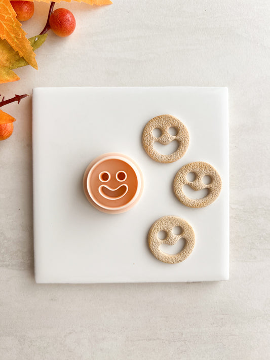 Smiley Face Fries Clay Cutters | Smiley Face Fries Polymer Clay Cutter for DIY Food Earrings Fast-Food Jewelry and Handmade Whimsical Accessories
