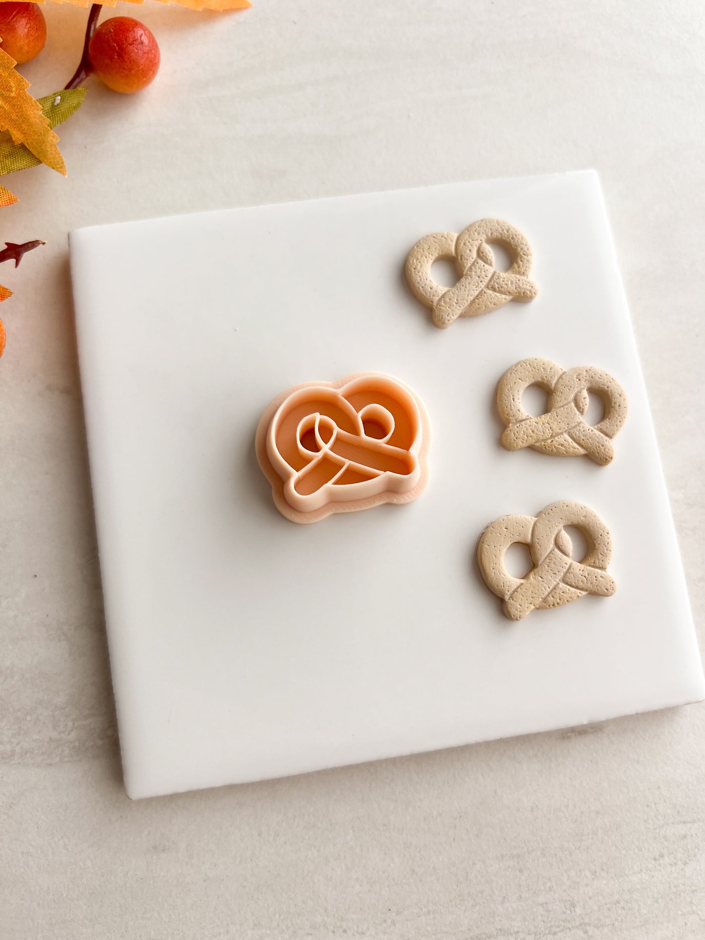 Pretzel Clay Cutter | Pretzel Polymer Clay Cutter for DIY Snack Earrings Food-Themed Jewelry and Handmade Cute Accessories