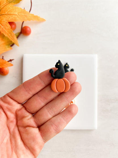 Pumpkin Cat Clay Cutter | Pumpkin Cat Polymer Clay Cutter for DIY Halloween Earrings Black Cat Jewelry and Handmade Spooky Accessories