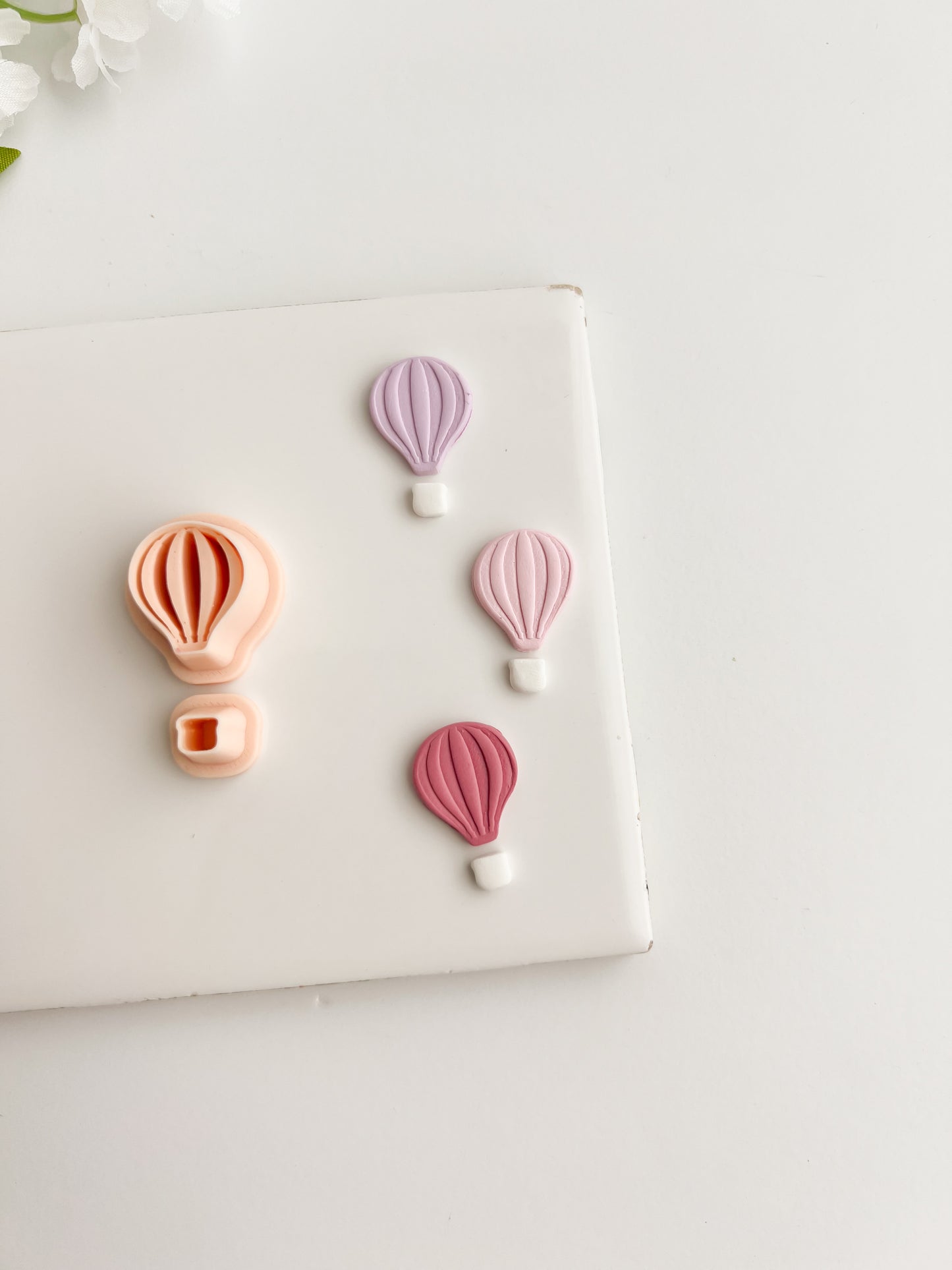Hot Air Balloon No. 2 Clay Cutter | Hot Air Balloon No. 2 Polymer Clay Cutter for DIY Travel Earrings Adventure-Themed Jewelry and Handmade Cute Accessories