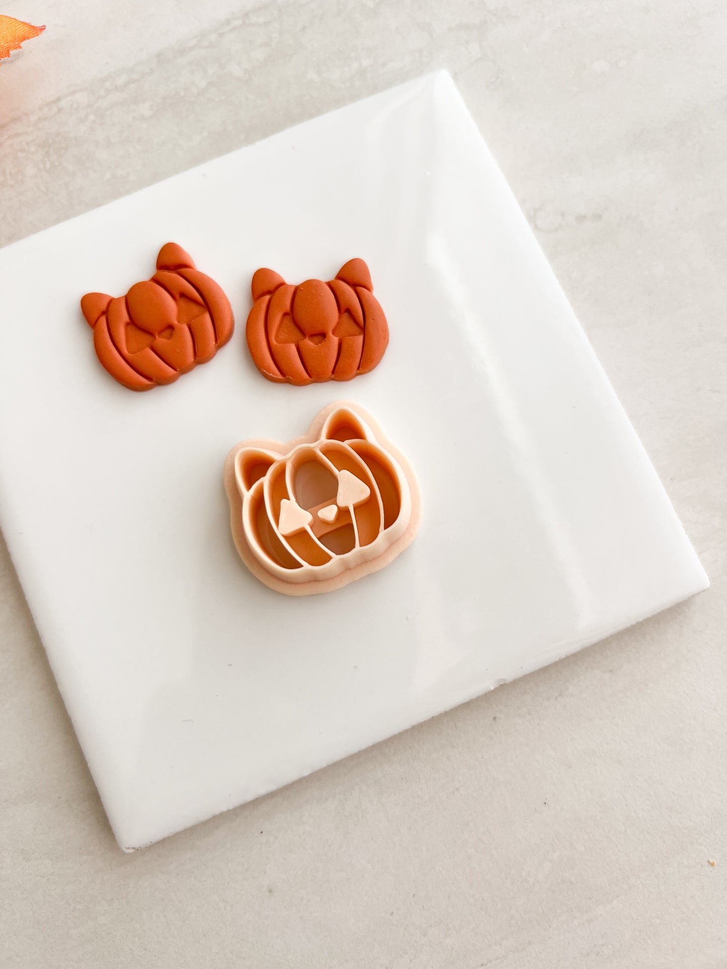 Jack O Lantern Cat Clay Cutter | Jack O Lantern Cat Polymer Clay Cutter for DIY Halloween Earrings Cute Jewelry and Handmade Spooky Accessories