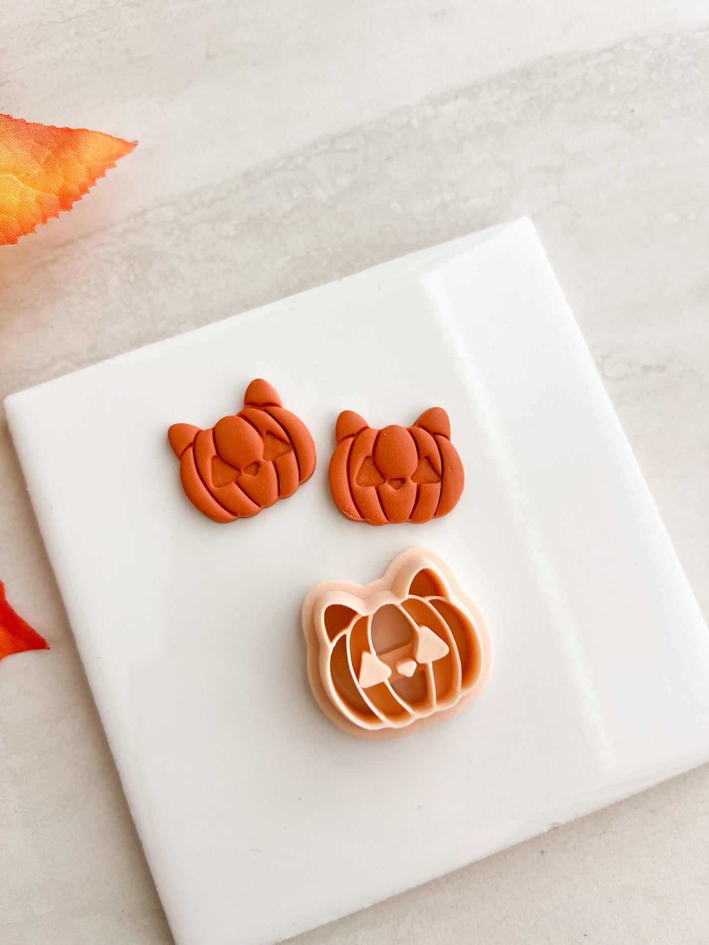 Jack O Lantern Cat Clay Cutter | Jack O Lantern Cat Polymer Clay Cutter for DIY Halloween Earrings Cute Jewelry and Handmade Spooky Accessories