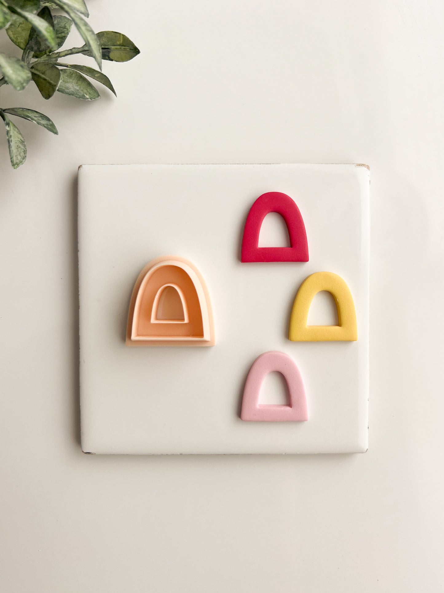 Donut Arch No. 1 Clay Cutter | Donut Arch Polymer Clay Cutter for DIY Earrings Playful Jewelry and Handmade Fun Accessories