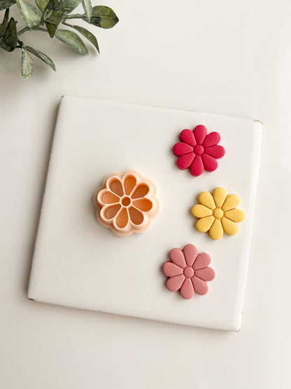 Floral Shape No. 5 Clay Cutter | Floral Polymer Clay Cutter for DIY Earrings Botanical Jewelry and Handmade Flower-Themed Crafts